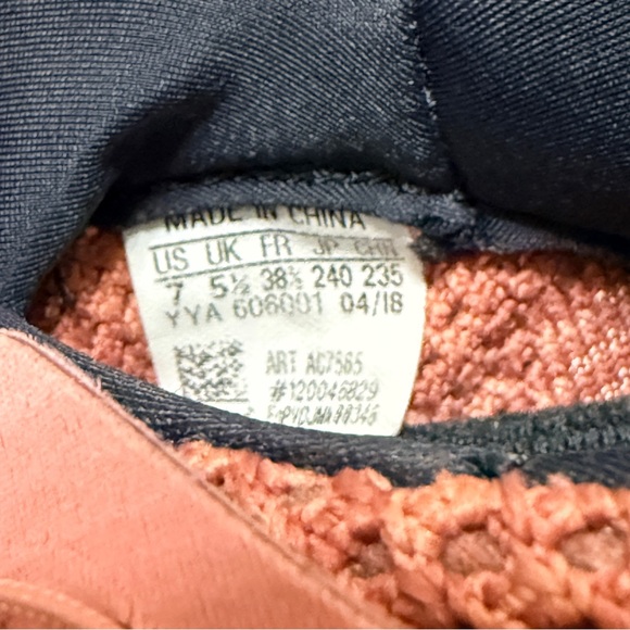 Adidas Ultra Boost Stella McCartney Raw Pink women size 7 - Picture 11 of 12